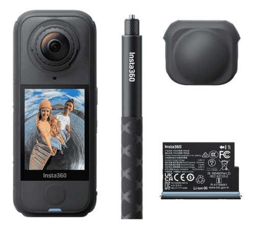 Экшн-камера Insta360 X4 Air Starter Bundle Black
