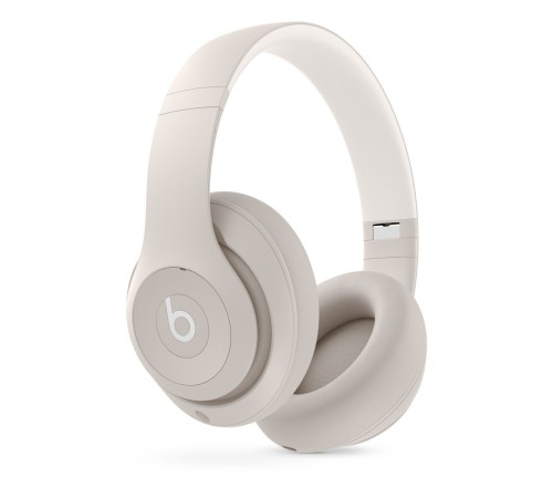 Беспроводные наушники Beats Studio Pro в песочном цвете (Sandstone) — стиль и качество звука в каждой детали.