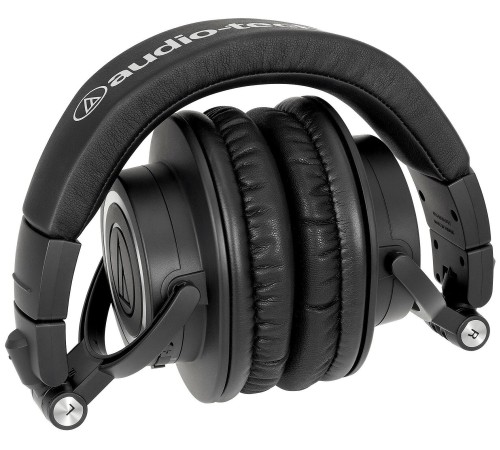 Аудиотехника Audio-Technica ATH-M50XBT2: беспроводные наушники премиум-класса в чёрном цвете. Аудиотехника Audio-Technica ATH-M50XBT2: беспроводные наушники премиум-класса в чёрном цвете.
