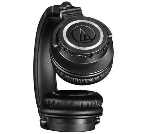 Аудиотехника Audio-Technica ATH-M50XBT2: беспроводные наушники премиум-класса в чёрном цвете. Аудиотехника Audio-Technica ATH-M50XBT2: беспроводные наушники премиум-класса в чёрном цвете.