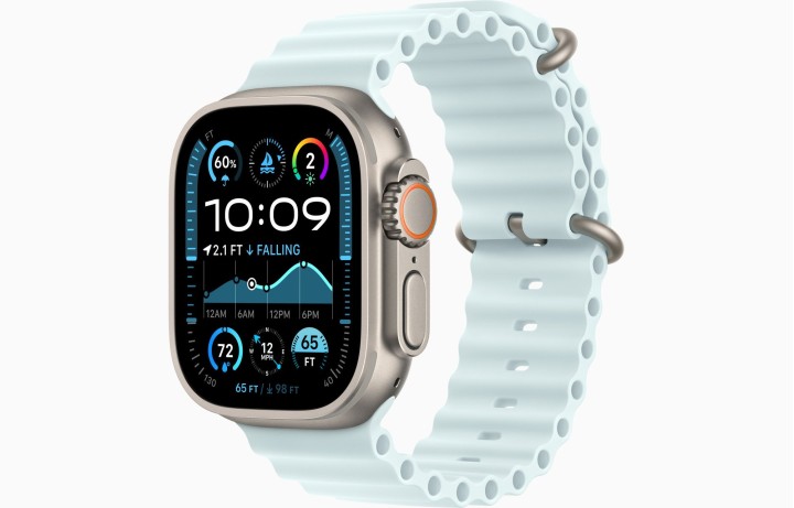 Умные часы Apple Watch Ultra 2 (2024) GPS + Cellular, 49 мм, корпус из бежевого титана, ремешок Ice Blue Ocean Band