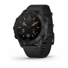 Умные часы Garmin MARQ Commander (Gen 2) Carbon Edition