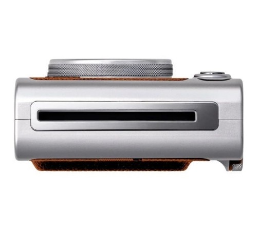 Моментальная печать в каждом кадре: Fujifilm Instax Mini Evo Brown