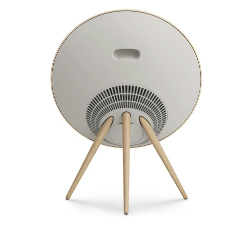 Портативная акустика Bang & Olufsen Beosound A9 5-го поколения в золотистом оттенке Портативная акустика Bang & Olufsen Beosound A9 5-го поколения в золотистом оттенке