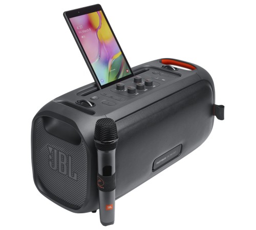 Портативная акустика JBL PartyBox On-The-Go: 100 Вт мощности и два микрофона для ваших вечеринок