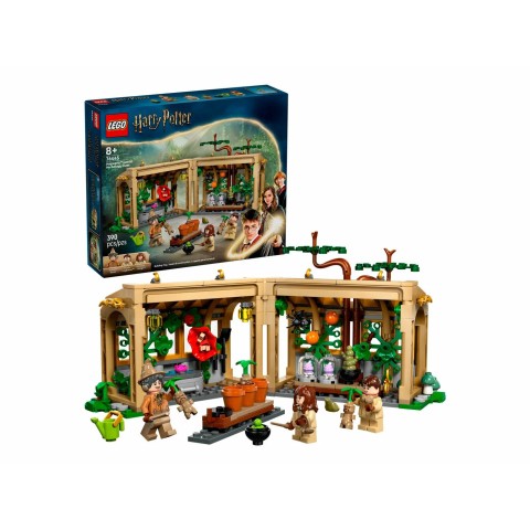 Конструктор LEGO HARRY POTTER "Замок Хогвартс: Урок травологии" 76445, 390 деталей